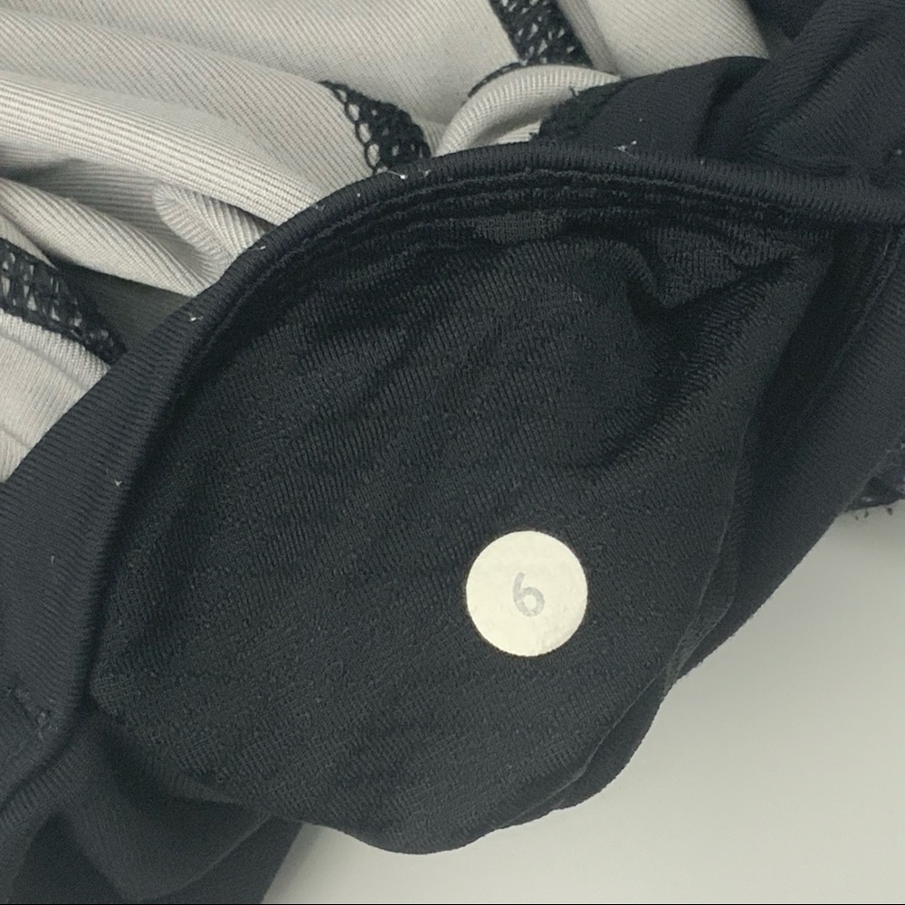 Lululemon Womens 17" Cropped Mid Rise Leggings Size 6 - Picture 8 of 9